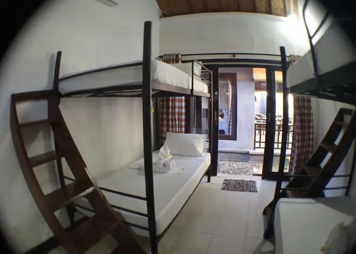 Bali Dive Time Hostel Amed (Bali)